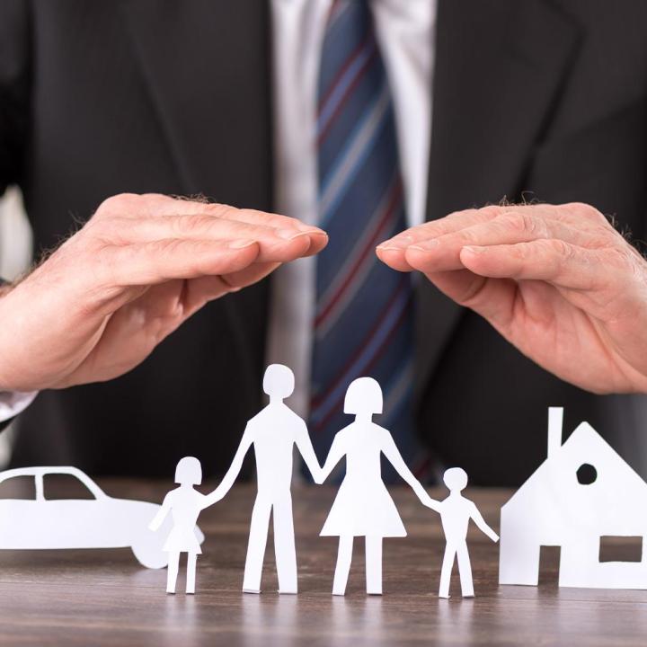 Faites-vous accompagner par une avocate expérimentée pour résoudre les litiges avec votre assureur